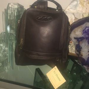 Le Donne Leather Backpack